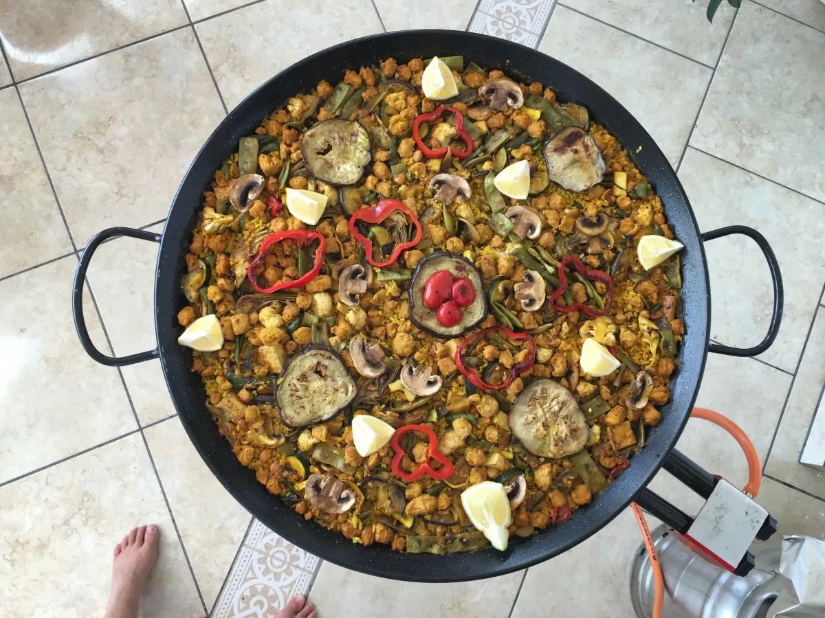 Paella vegetariana paso a paso